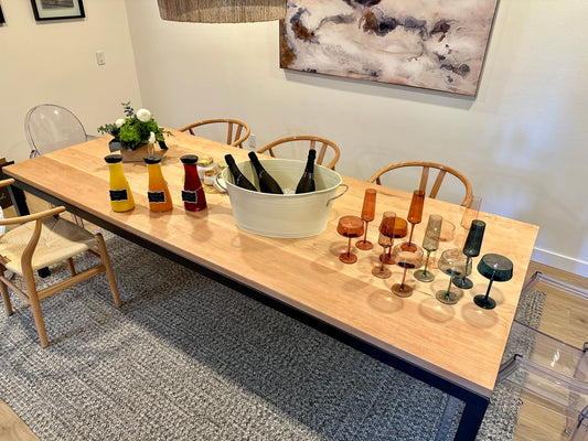 Pop, Fizz, and Sip: Creating a Champagne Bar Setup