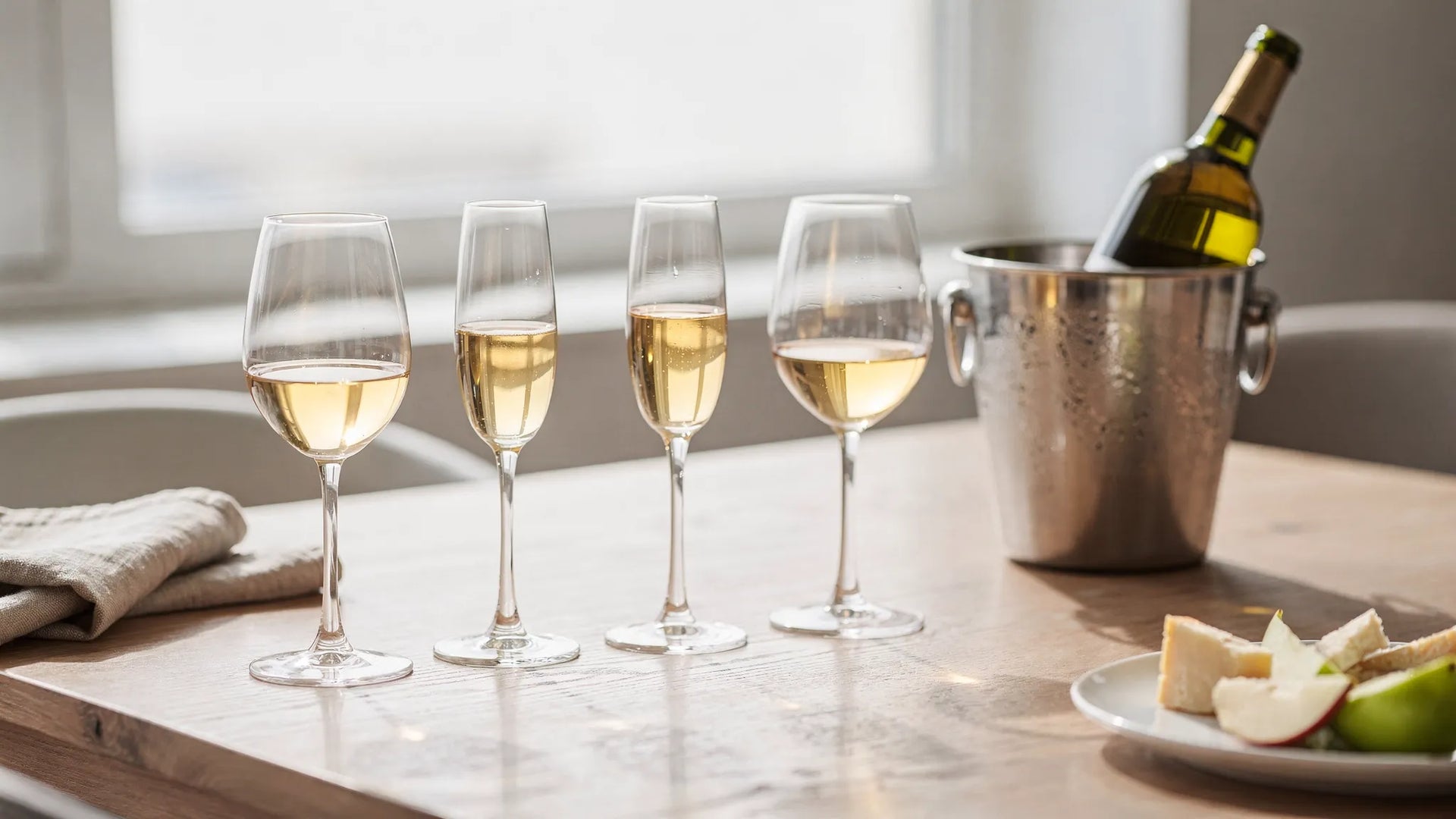 White Wine Glasses: Shapes and When to Use  Saludi Glassware