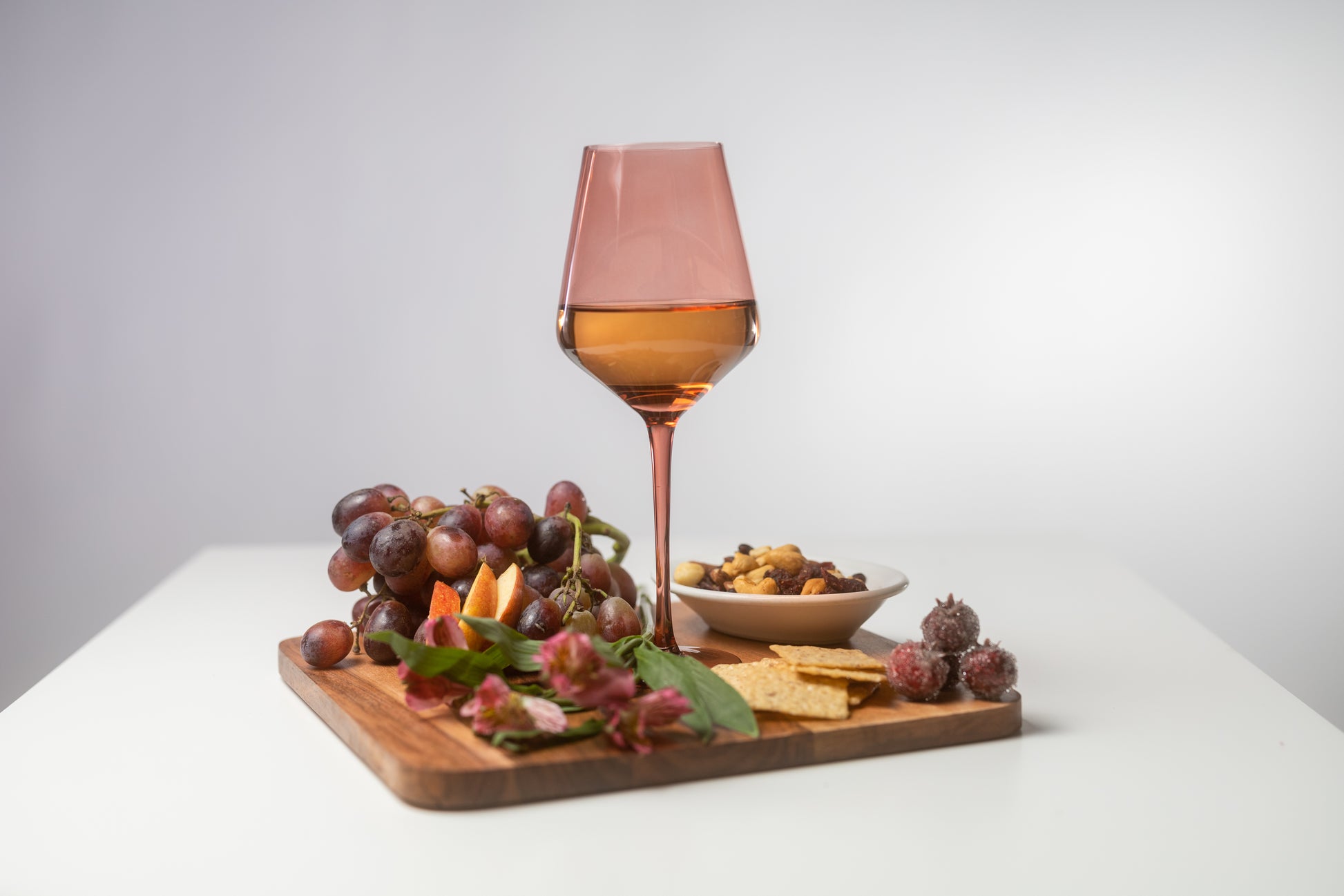 old) Now $87.74 - Set of 6 Dark Rose Color Wine Glasses – Saludi Glassware